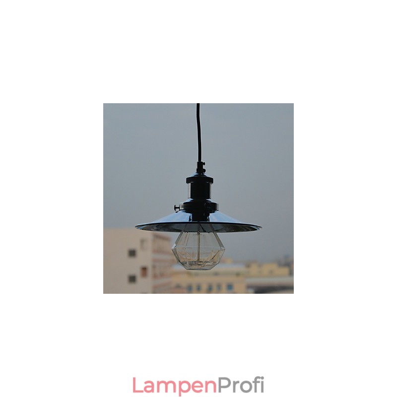 Hängelampe aus verchromtem Metall im Landhausstil