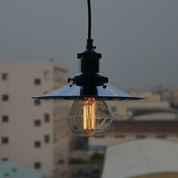 Hängelampe aus verchromtem Metall im Landhausstil