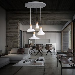 Kreative charakteristische 4-flammige Pendelleuchte mit Eisenschirm