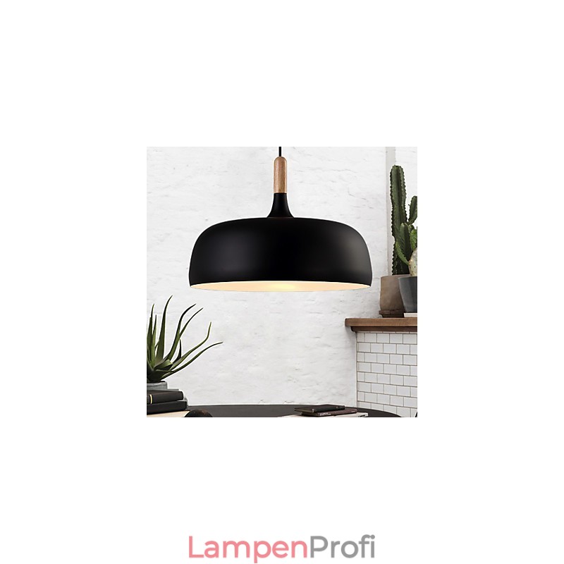 Moderne, zeitgenössische Pendelleuchte aus Metall im Landhausstil