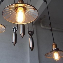 Kronleuchter aus Metall im Mini-Stil im Vintage-Landhausstil
