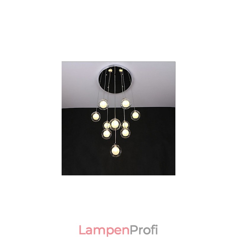 Moderne, schlichte Lampen und Laternen