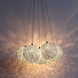 Moderne Pendelleuchte aus Aluminium mit 7 Lichtern