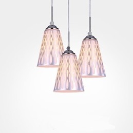 Moderne, schlichte Deckenlampen und Laternen für den Esstisch