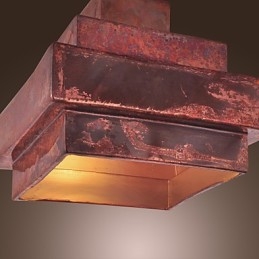 Traditionelle, klassische Pendelleuchte im Mini-Stil mit Gemälde