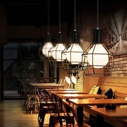 Hängelampe Garage aus galvanisiertem Metall im Landhausstil