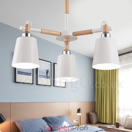 3-flammiger moderner zeitgenössischer Kronleuchter aus Holz 3-flammiger moderner zeitgenössischer Kronleuchter aus Holz