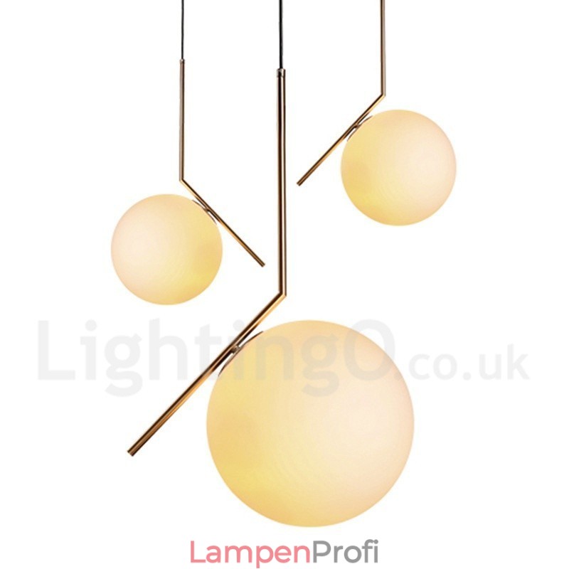 1-flammige, moderne Pendelleuchte mit Glasschirm