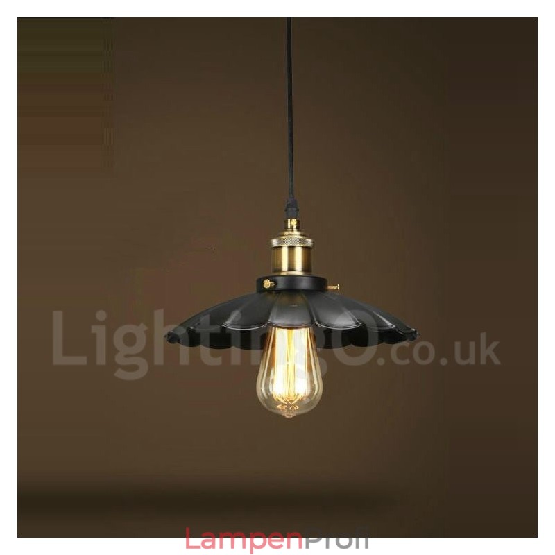 Schwarze Vintage-Pendelleuchte aus Metall