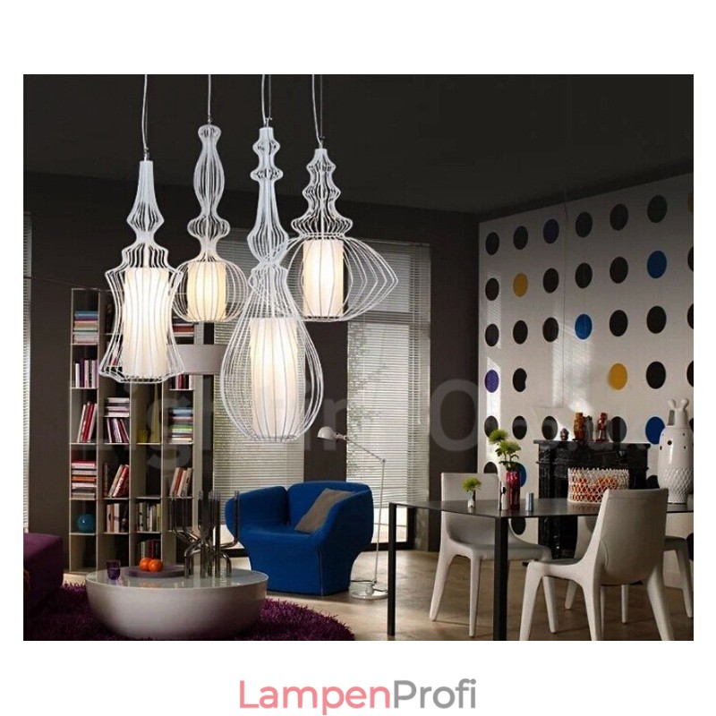 Hängelampe in Vaseform im Landhausstil aus Metall