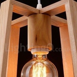 Moderne Pendelleuchte aus Holz mit 1 Licht