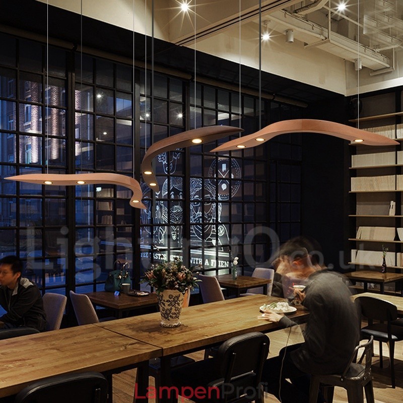 Moderne zeitgenössische Pendelleuchte aus Holz mit 3 Lichtern