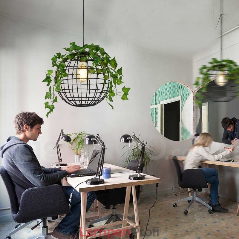 Globe Pendelleuchte im Landhausstil