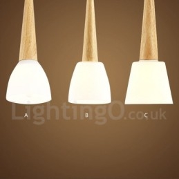 Rustikale Lodge-Pendelleuchte aus Holz mit Glasschirm