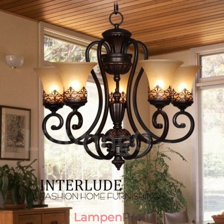 Rustikaler, integrierter Kronleuchter aus Metall mit 5 Lichtern im Lodge-Stil Rustikaler, integrierter Kronleuchter aus Metall mit 5 Lichtern im Lodge-Stil