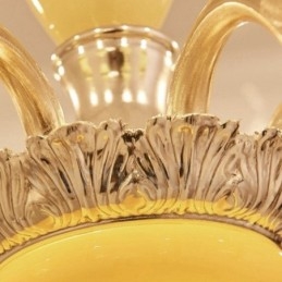 8-flammiger traditioneller klassischer integrierter Kronleuchter aus Metall