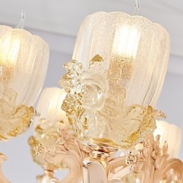 Kronleuchter aus Zinklegierung und Kristall im europäischen Stil