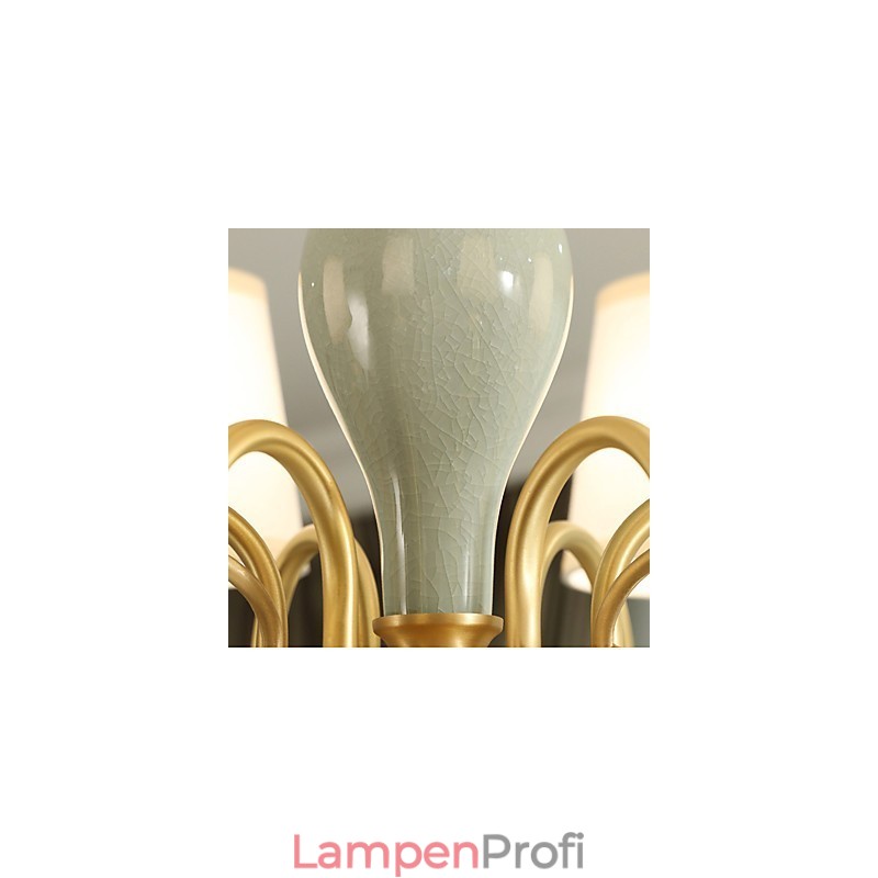 Traditionelles, klassisches Landhaus-Messing-Element für einen Kronleuchter aus Metall im Mini-Stil mit 3 Glühbirnen