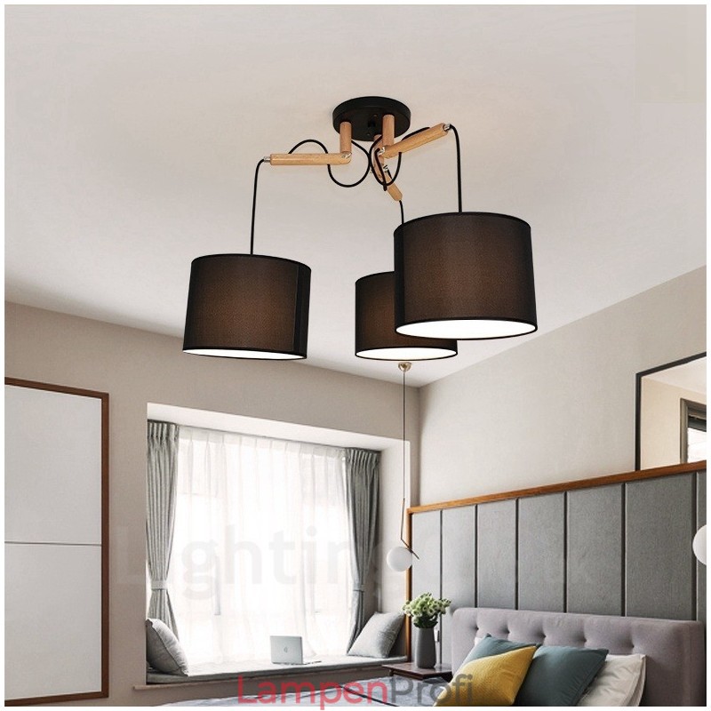 Moderne Pendelleuchte mit 3 Lichtern aus Holz und Stoffschirm