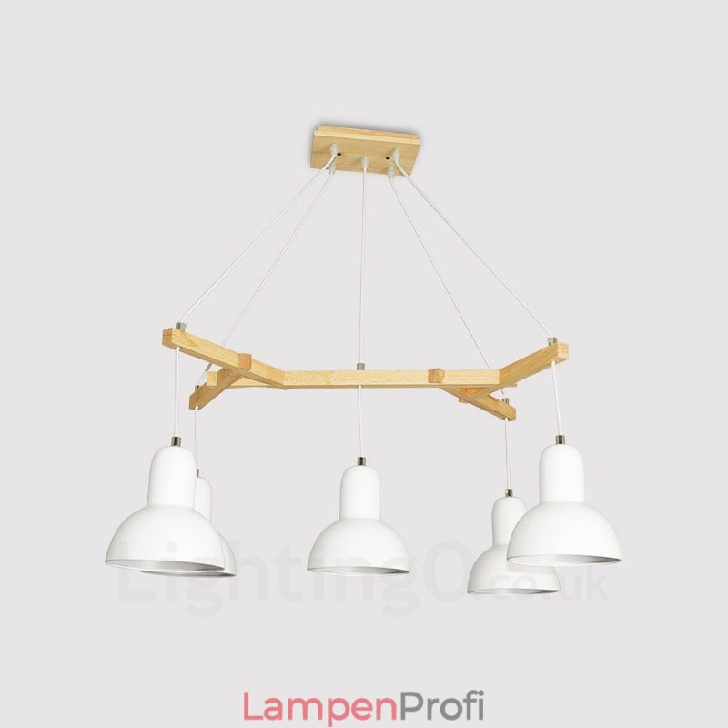 5-flammige, moderne Pendelleuchte aus Holz mit Eisenschirm