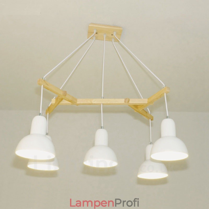 5-flammige, moderne Pendelleuchte aus Holz mit Eisenschirm