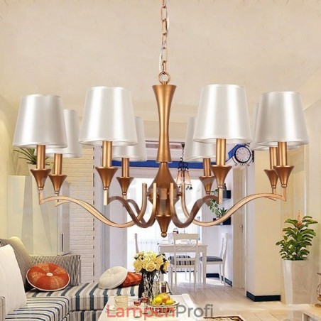 Kronleuchter im Kerzenstil mit 8 Lichtern