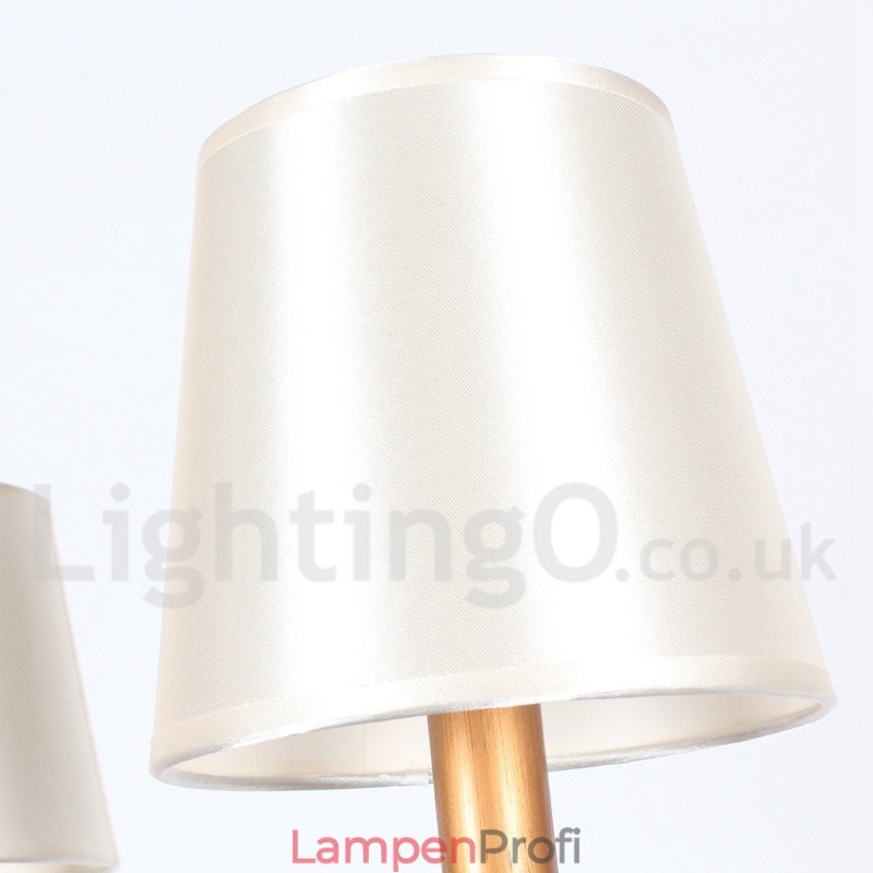 Kronleuchter im Kerzenstil mit 8 Lichtern