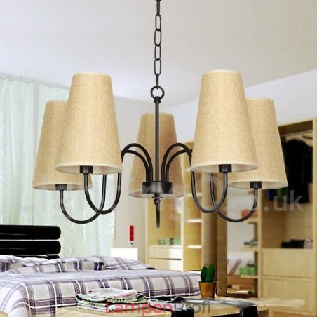 5-flammiger Kronleuchter im zeitgenössischen Retro-Kerzenstil