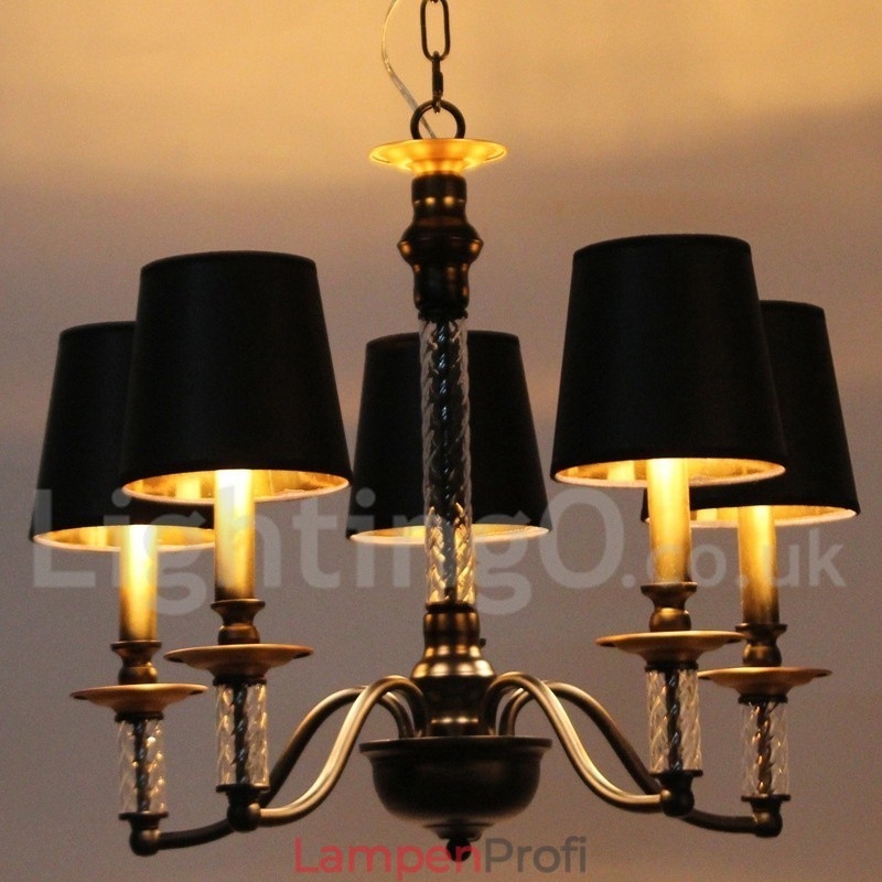 Schwarzer Kronleuchter im Retro-Kerzenstil mit 5 Lichtern