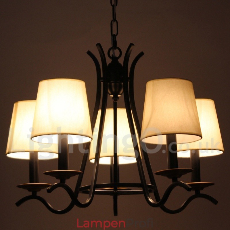 5-flammiger schwarzer Kronleuchter im modernen Retro-Kerzenstil