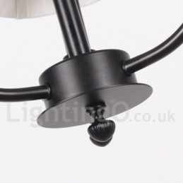 3-flammiger moderner schwarzer Kronleuchter im Kerzenstil im Retro-Stil