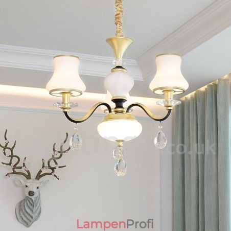 3-flammige Retro-Pendelleuchte im rustikalen Stil mit Kristallglasschirm 3-flammige Retro-Pendelleuchte im rustikalen Stil mit Kristallglasschirm