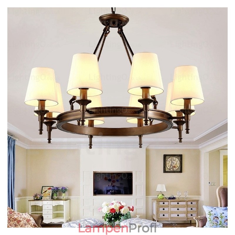 Hängeleuchte im nordischen Landhausstil mit 8 Lichtern und Stoffschirm