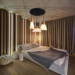 Kronleuchter im Mini-Stil, modernes zeitgenössisches Metall, 3-flammige Pendelleuchte