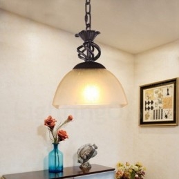 1-flammige Hängeleuchte im Landhausstil mit Glasschirm