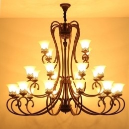 24 Lichter Hohe Decke Vintage Country Island Malerei Metall Kronleuchter mit Glasschirmen Hohe Decke