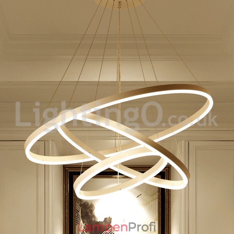 Moderne Pendelleuchte mit drei Kreisen und Fernbedienung