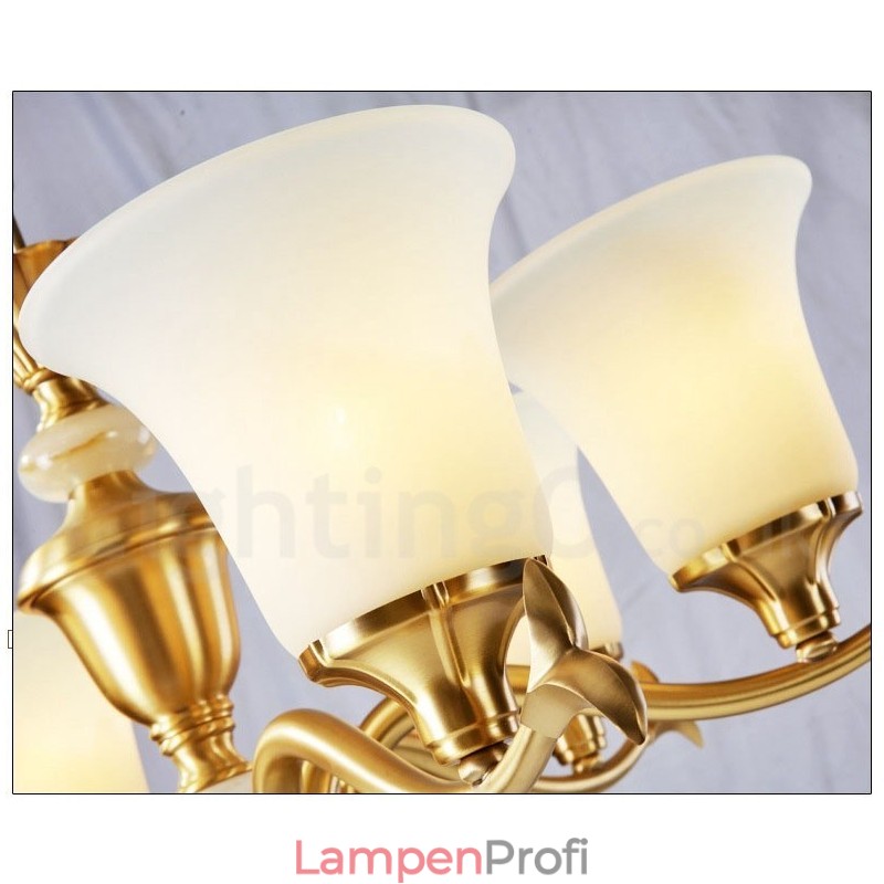 Luxuriöser rustikaler Retro-Kerzenleuchter aus reinem Messing im Vintage-Stil mit Steinanhänger und Glasschirmen