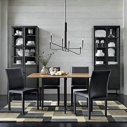 Kronleuchter aus Metall mit ländlicher Malerei