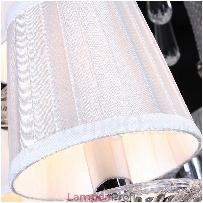 Kronleuchter mit Kerzen aus klarem Kristall