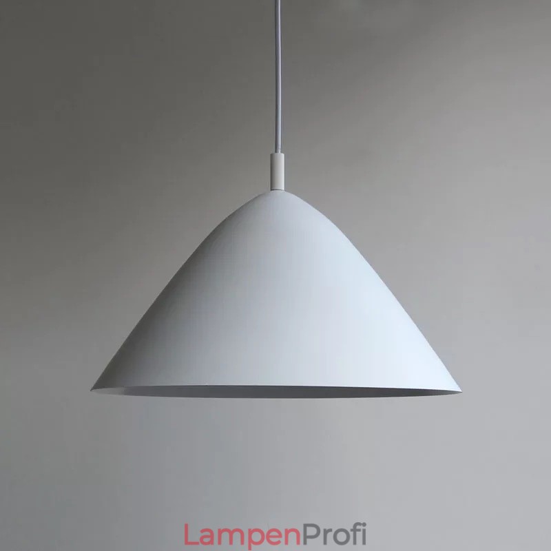 Moderne Pendelleuchte im nordischen Stil