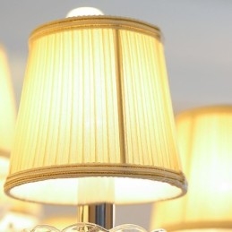 Moderner Kristall-Kronleuchter, europäische transparente Pendelleuchte