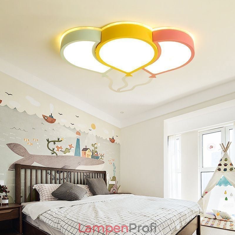 Moderne Deckenleuchte mit bündiger Montage, schöne Deckenlampe mit Ballonschirm