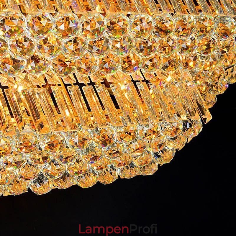 Moderner, flächenbündiger dreistufiger Kristallkronleuchter