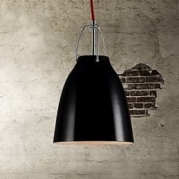 Moderne, minimalistische Hängelampe mit einem Kopf