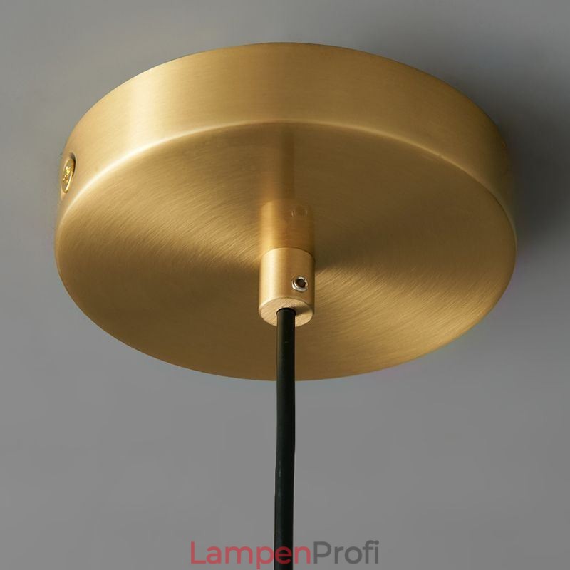 Moderne Pendelleuchte mit einer Leuchte aus Messing, Pendelleuchte, Insel