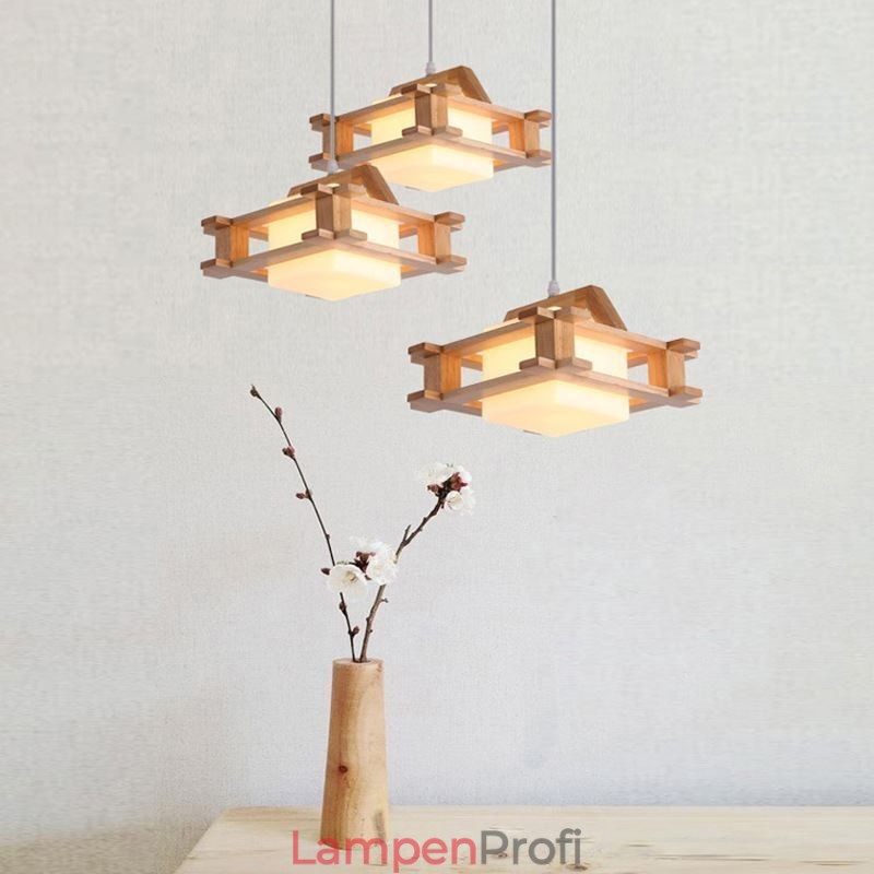 Pendelleuchte aus Eiche im nordischen Stil mit Lampenschirm aus Milchglas