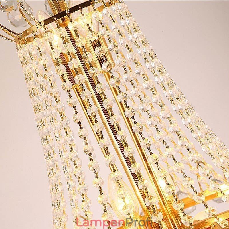 Eleganter langer Kristall-Kronleuchter