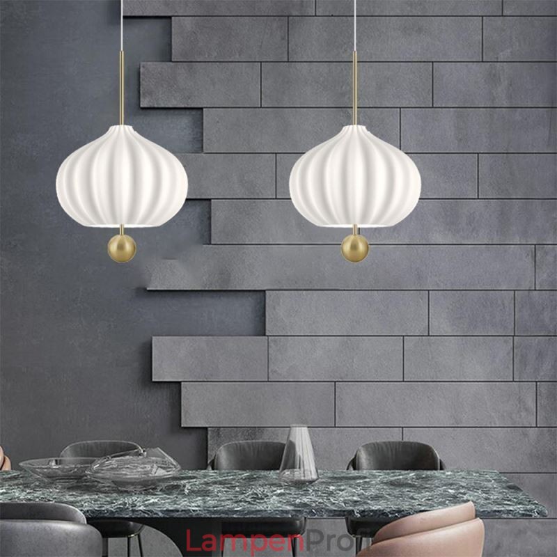 Moderne Pendelleuchte aus weißem Glas in Kugelform, minimalistische Deckenleuchte