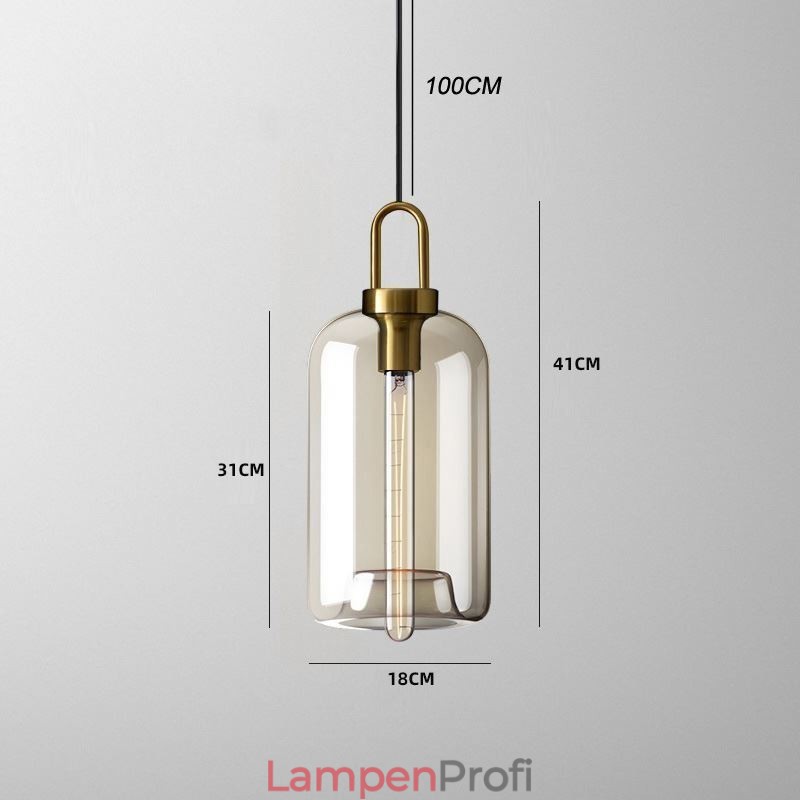 3-flammige Pendelleuchte mit Glasschirminsel